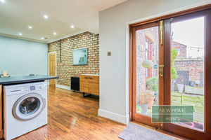 Photo 31- click for photo gallery